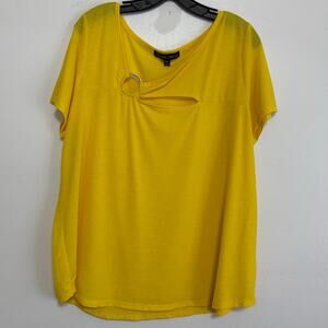 Inner Circle Yellow Asymmetrical Blouse 1X Cutout Stretch Top